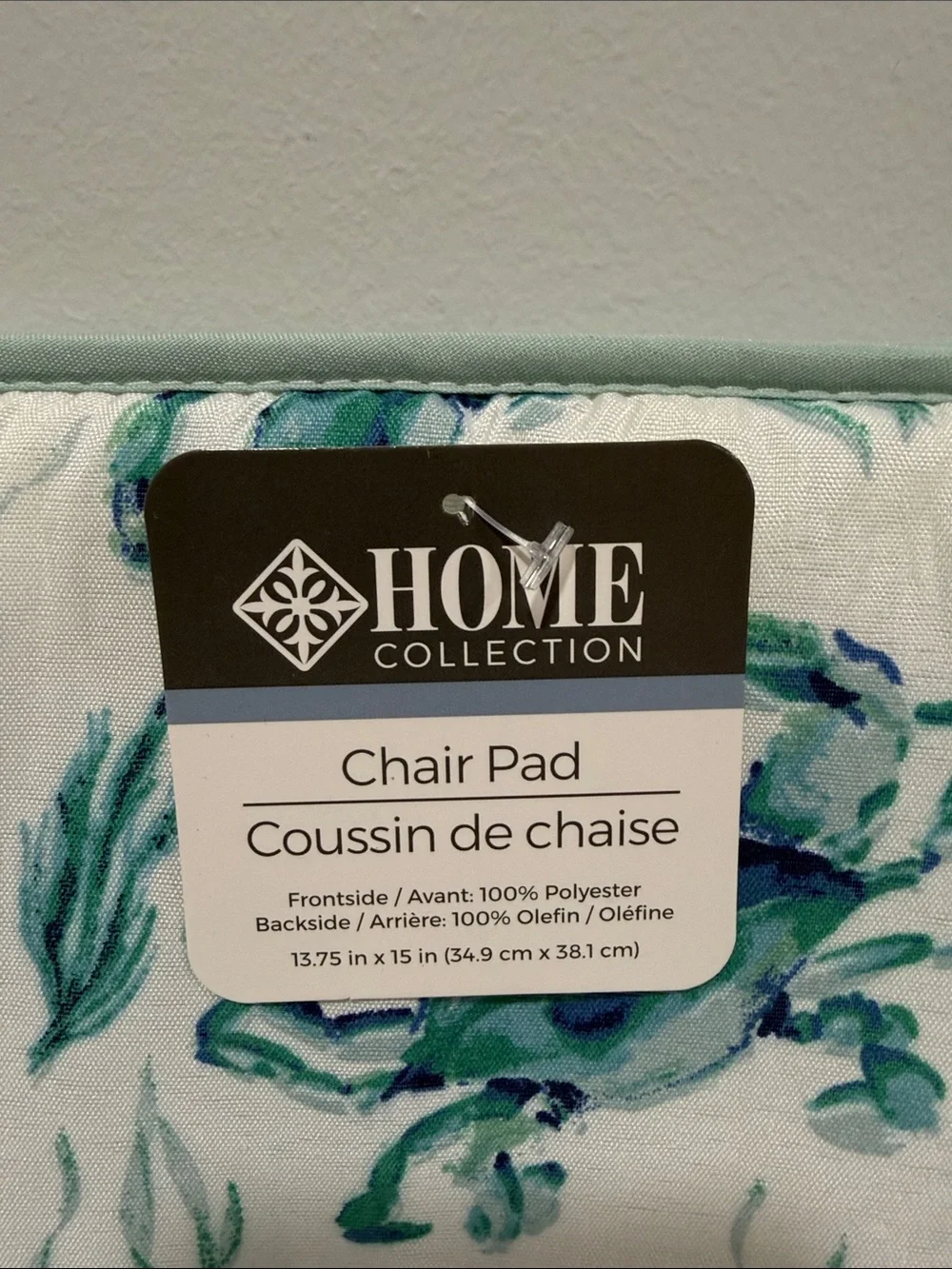 HC White Blue Green Coastal Crab Print Set of 2 Chair Pads & a Terrycloth Towel